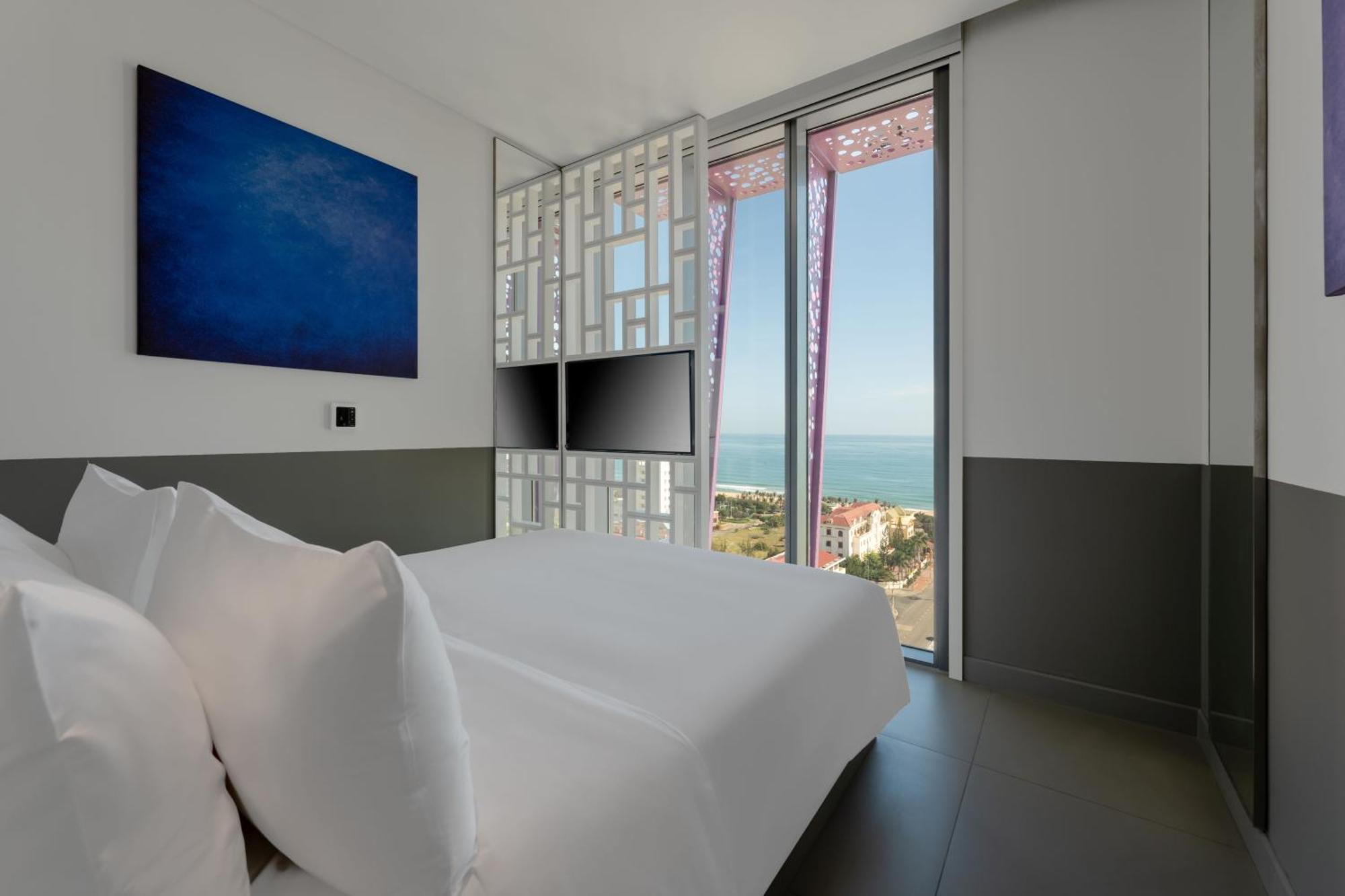 Wink Hotel Tuy Hoa Beach - 24Hrs Stay & Rooftop Pool Bar Экстерьер фото