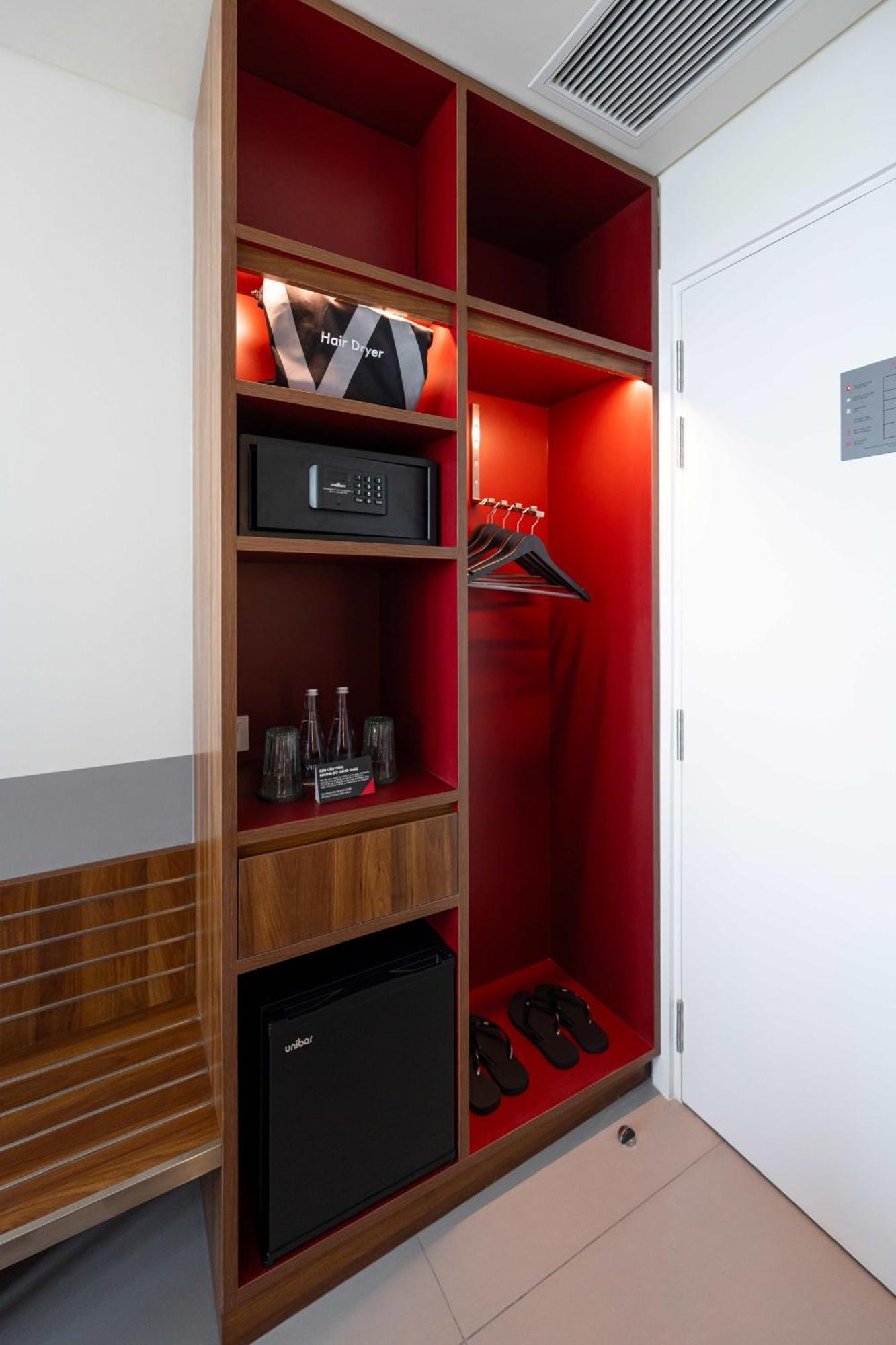 Wink Hotel Tuy Hoa Beach - 24Hrs Stay & Rooftop Pool Bar Экстерьер фото