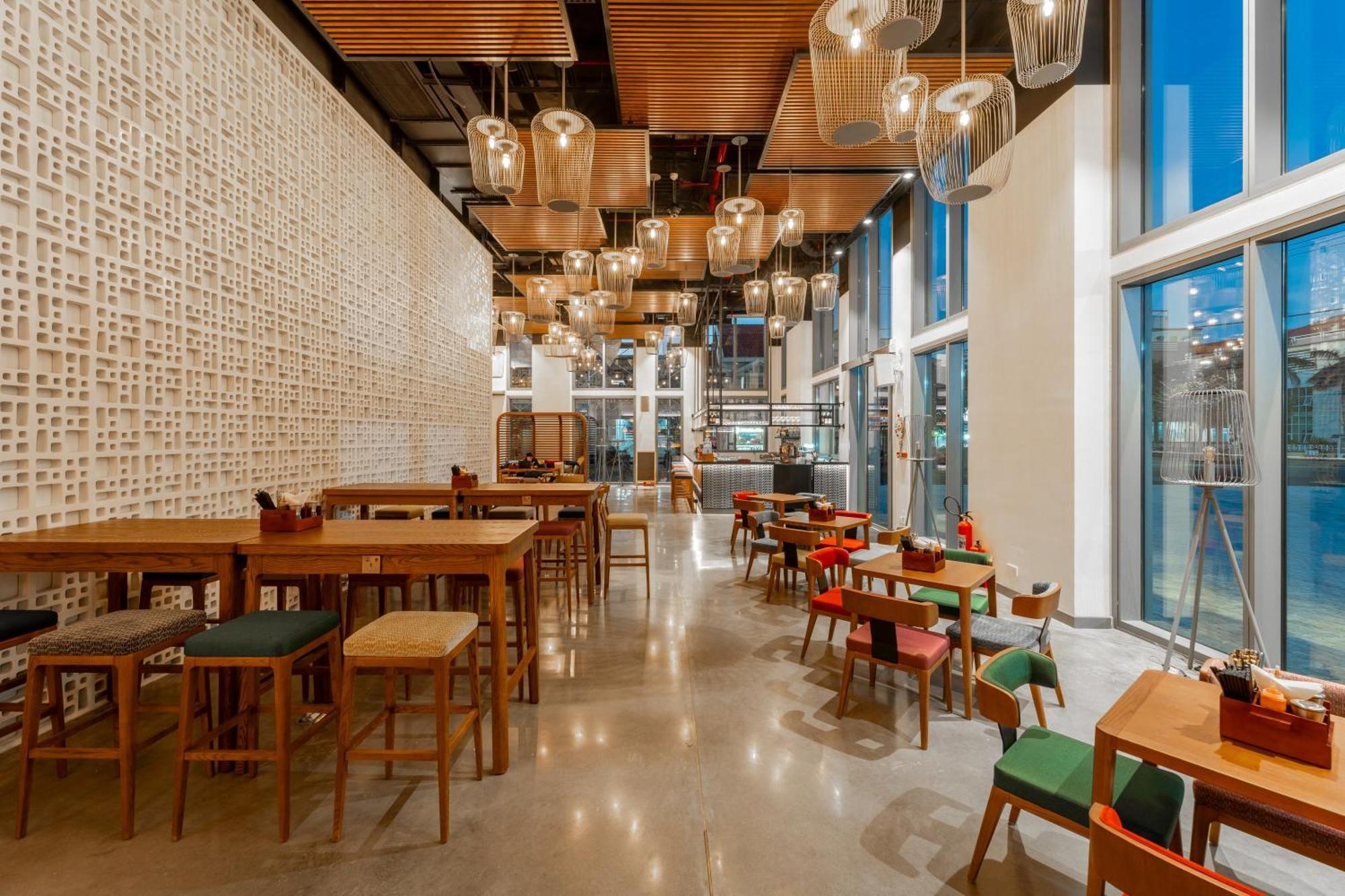 Wink Hotel Tuy Hoa Beach - 24Hrs Stay & Rooftop Pool Bar Экстерьер фото